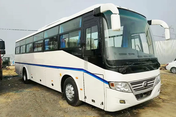 2013 Year Diesel Used Yutong Buses 58 Seats Zk 6110 White Color丨丨Carton Length: 10990mmm丨370horsepow
