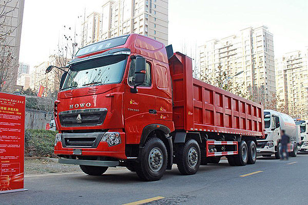 Euro 5 HOWO-7 Dump truck 420HP 8X4 3