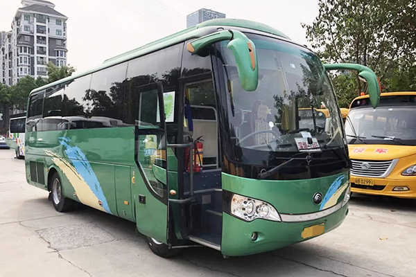 Yutong Bus for Africa ZK6888 39 Seats 1