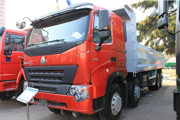 Euro 5 HOWO Dump Truck 375HP丨8x4丨40000KM