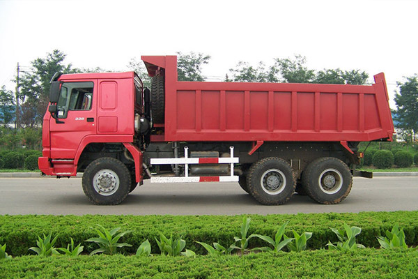 Euro 5 HOWO Dump Truck 300HP丨6x4丨20000KM 3