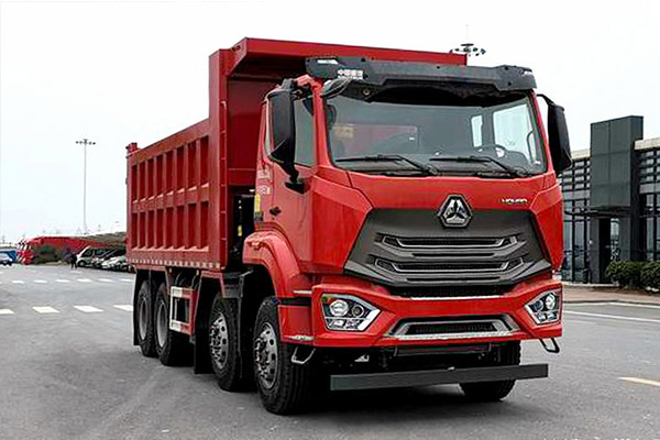 Euro 5 HOWO Dump Truck 400HP丨8x4丨40000KM