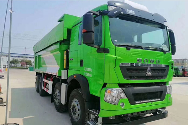 Euro 4 HOWO Dump Truck 400HP丨8x4丨39000KM