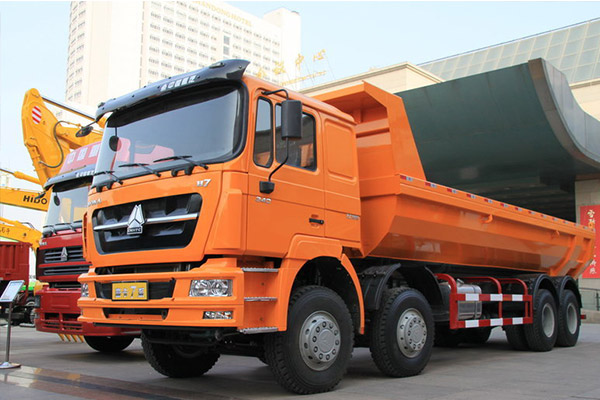Euro 5 HOWO Dump Truck 340HP丨8x4丨32000KM