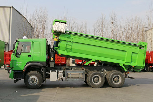 Euro 3 HOWO Dump Truck 340HP丨6x4丨30000KM 2