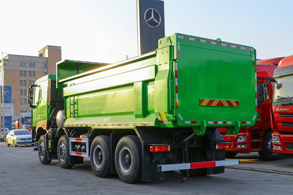 Euro 5 FOTON Dump Truck 440HP丨8x4丨33000KM 3