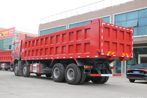 Euro 5 HOWO Dump Truck 380HP丨8x4丨38000KM 3