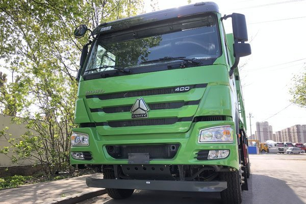 Euro 5 HOWO Dump Truck 400HP丨8x4丨30000KM 2