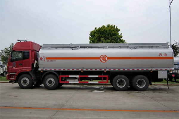 29m³  FOTON Fuel Tanker Truck 3