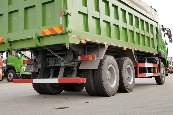 Euro 5 SINOTRUK Dump Truck 380HP丨6x4丨30000KM 4