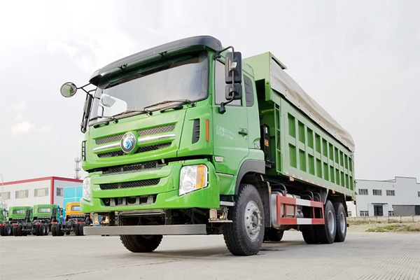 Euro 5 SINOTRUK Dump Truck 380HP丨6x4丨30000KM 1