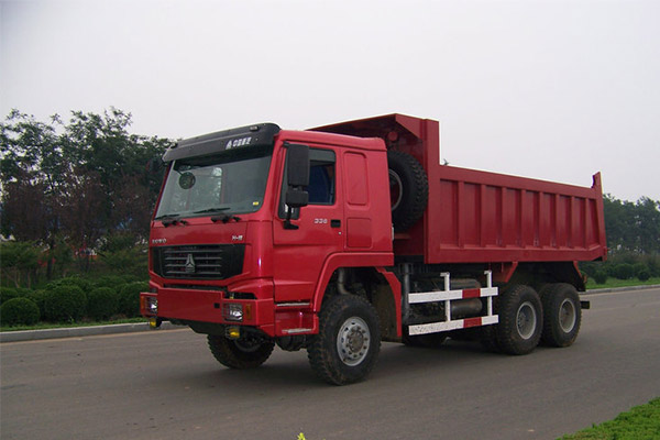 Euro 3 SINOTRUK HOWO-7 Used Dump Truck 300HP丨6x6丨62400KM 1