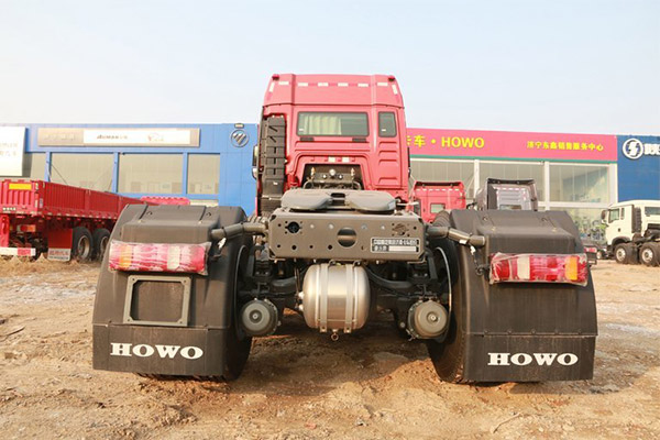 Sinotruk HOWO TX 460 HP Used 6x4 Tractor Truck 4