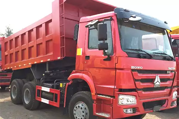 Sinotruk HOWO 6x4 10 Tires 30 Ton Dump Truck 