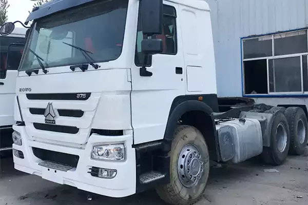 Sinotruck Howo 6×4 375HP Tractor Truck For Sale