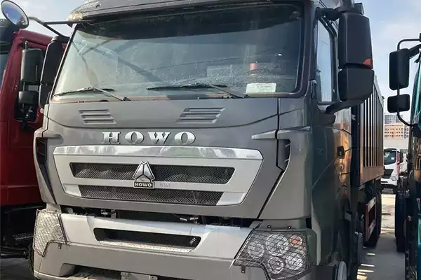 2019 Year Used 12 Wheels Sinotruk Howo Heavy Duty Truck For Sale 4