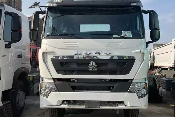 2019 Year Used 12 Wheels Sinotruk Howo Heavy Duty Truck For Sale 3