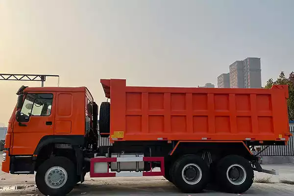 Sinotruk Howo Used 371hp 6x4 Dump Truck For Sale 4