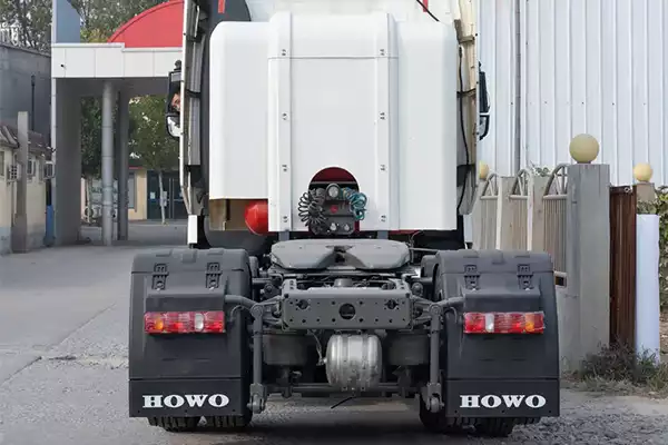 Sinotruk HOWO 6X4 30 Tons 10 Wheel Used Tractor Truck 4