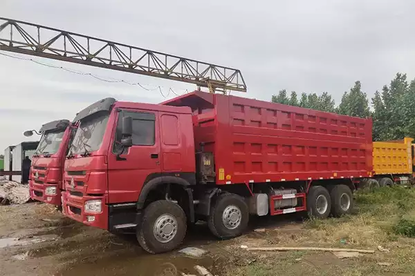 Used Sino Truck 8x4 Howo Dump Truck Price